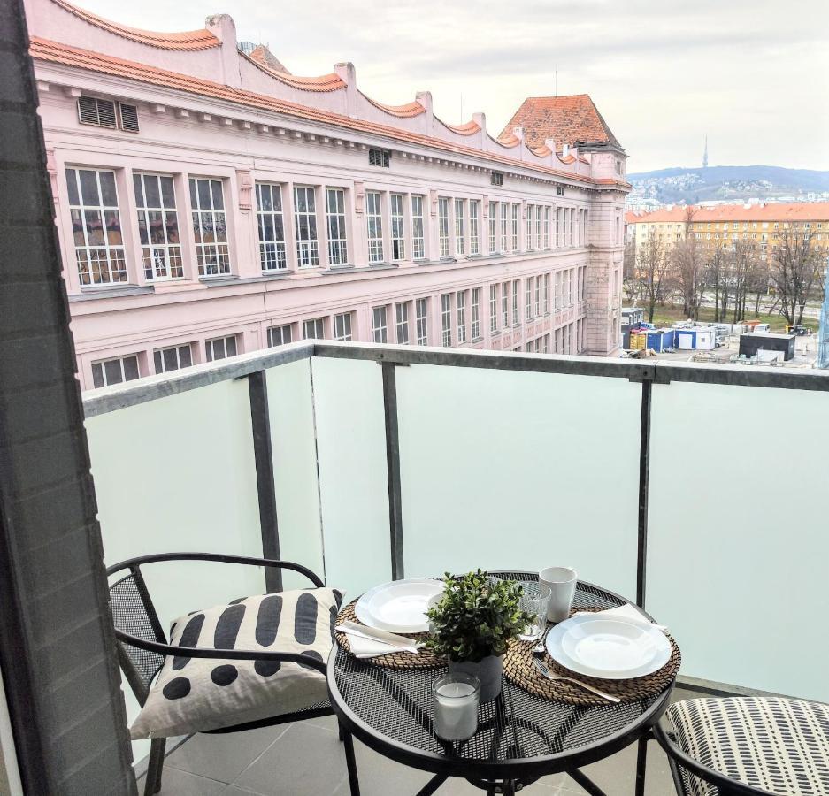 Yarn - Brand New - Free Parking - Balcony With City View - Central Shopping Mall Братислава Екстериор снимка